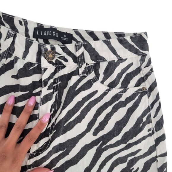 Lioness Alabama Zebra High-Waisted Split Leg Jeans Small - Picture 4 of 13